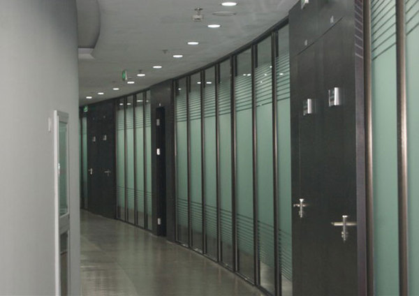 100型单玻玻璃隔断 办公高隔间